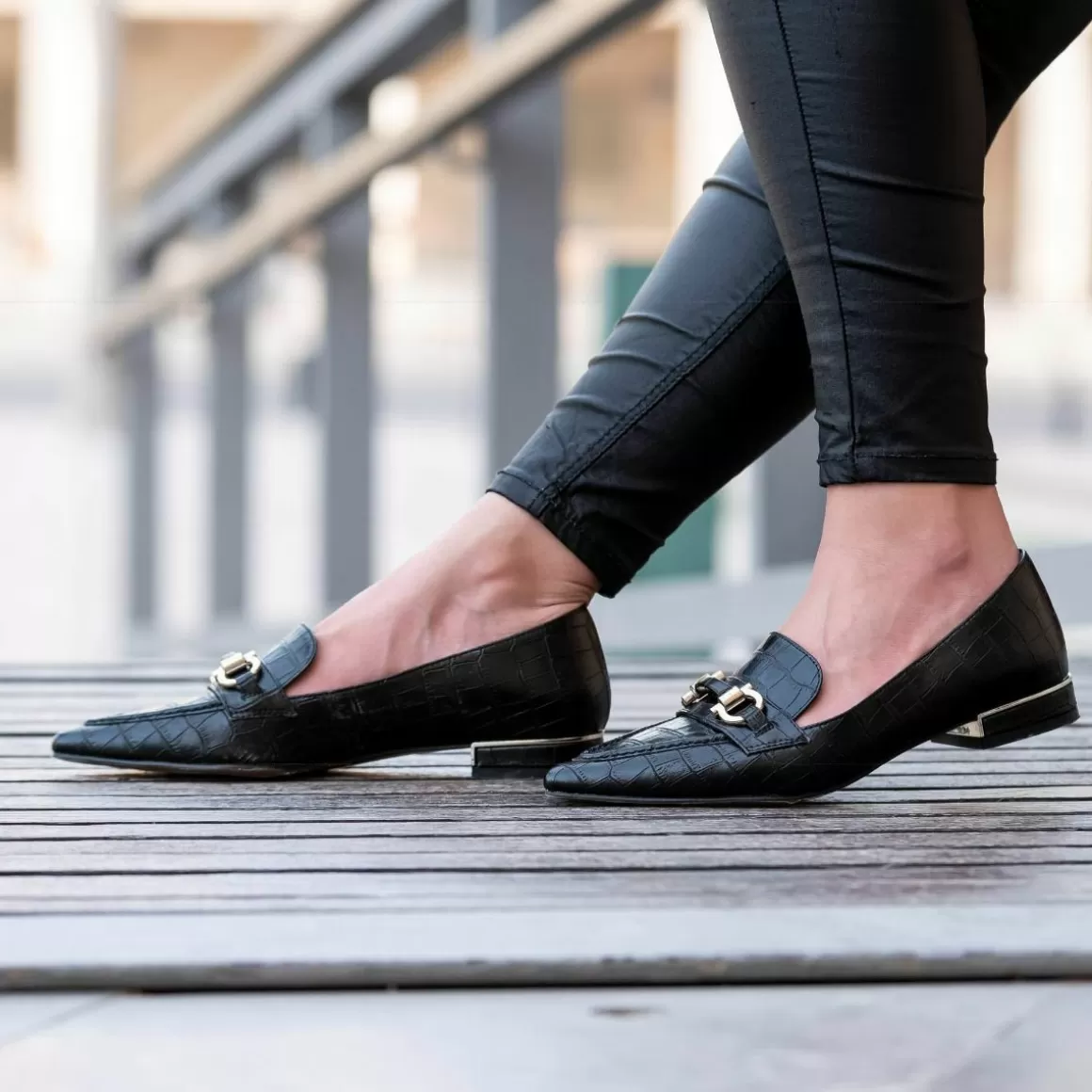 Exe Shoes Calçados Baixos>Mocassim Com Corrente Em Dourado Verona-171 Em Preto Croco